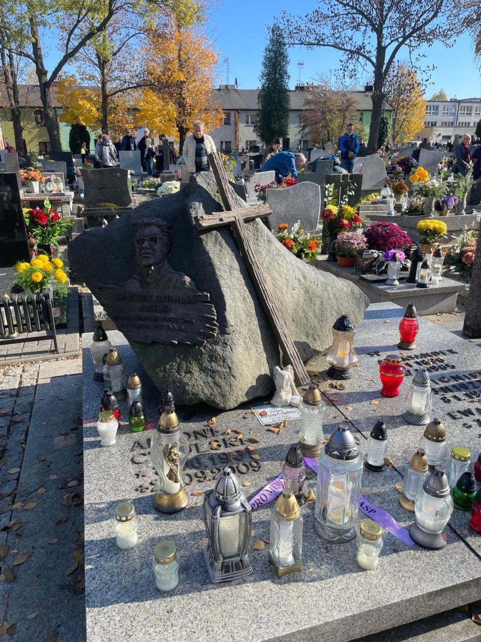 Groby Kilara, Kutza i Cybulskiego