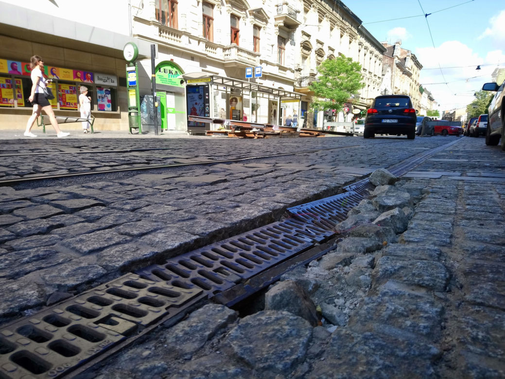 Ruszył remont ulicy Karmelickiej. Duże utrudnienia w centrum Krakowa