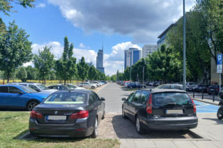 Brakująca jezdnia Alej Jerozolimskich w Warszawie