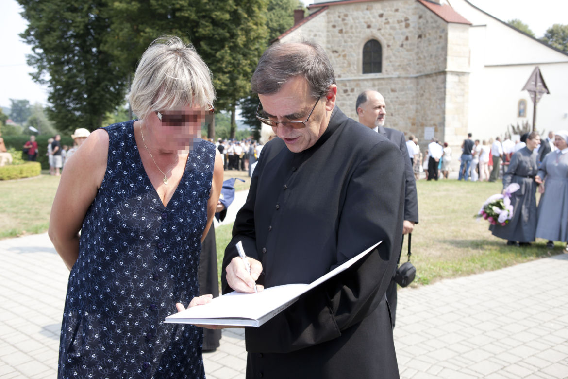 Przygotuję córkę prezydenta do ślubu