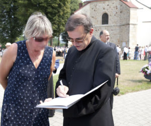 Przygotuję córkę prezydenta do ślubu