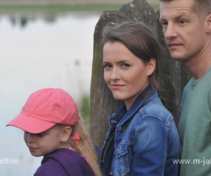 M jak miłość odc. 1158. Ala (Olga Frycz), Basia (Gabrysia Raczyńska), Paweł Zduński (Rafał Mroczek)