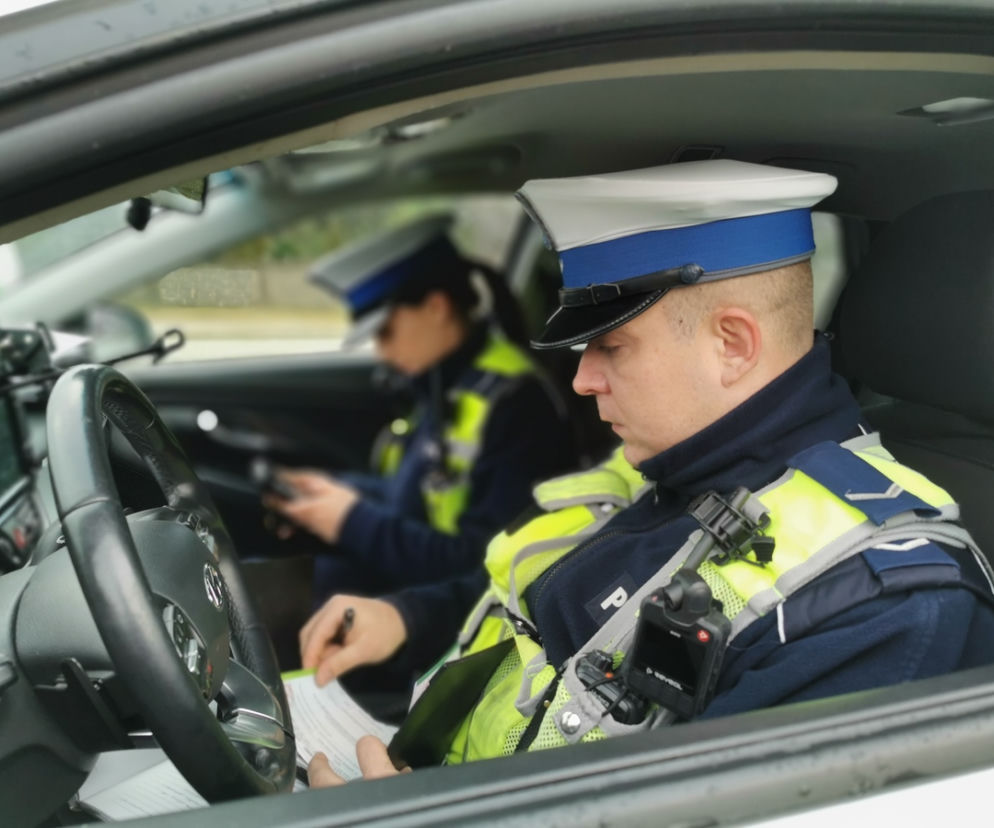 Białystok. Ponad 120 km/h na al. Niepodległości. Potężna kara dla kierowcy