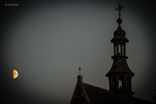 Szydłów. Nocne zwiedzanie, które podbija sieć