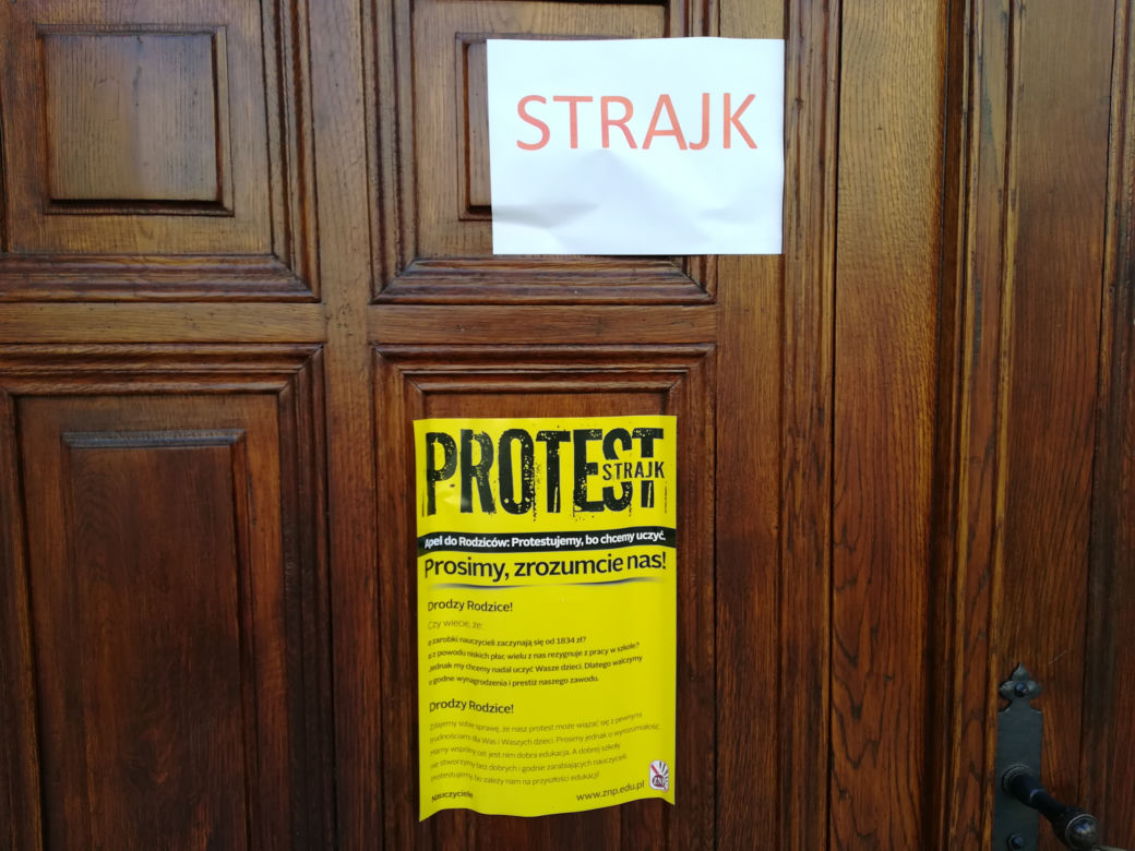 Protest nauczycieli w I LO w Rzeszowie