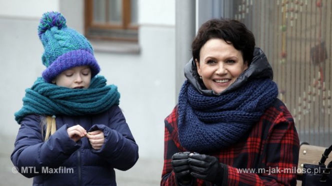 M jak miłość odc. 1070. Marysia Rogowska (Małgorzata Pieńkowska), Basia (Gabriela Raczyńska)