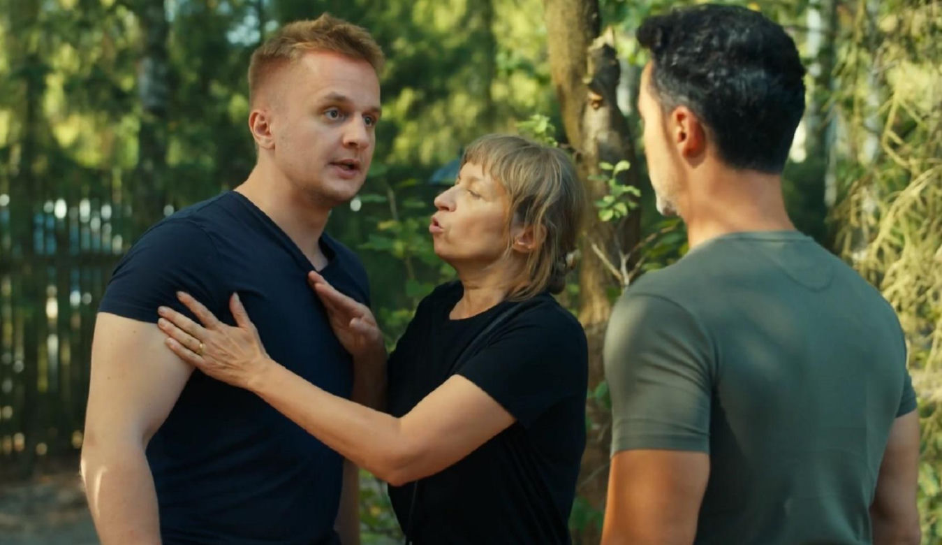 Barwy szczęścia odc. 3124. Syn Szymańskiego (Maciej Czerklański), Mariusz  (Rafał Cieszyński), Szymańska (Agata Pruchniewska)