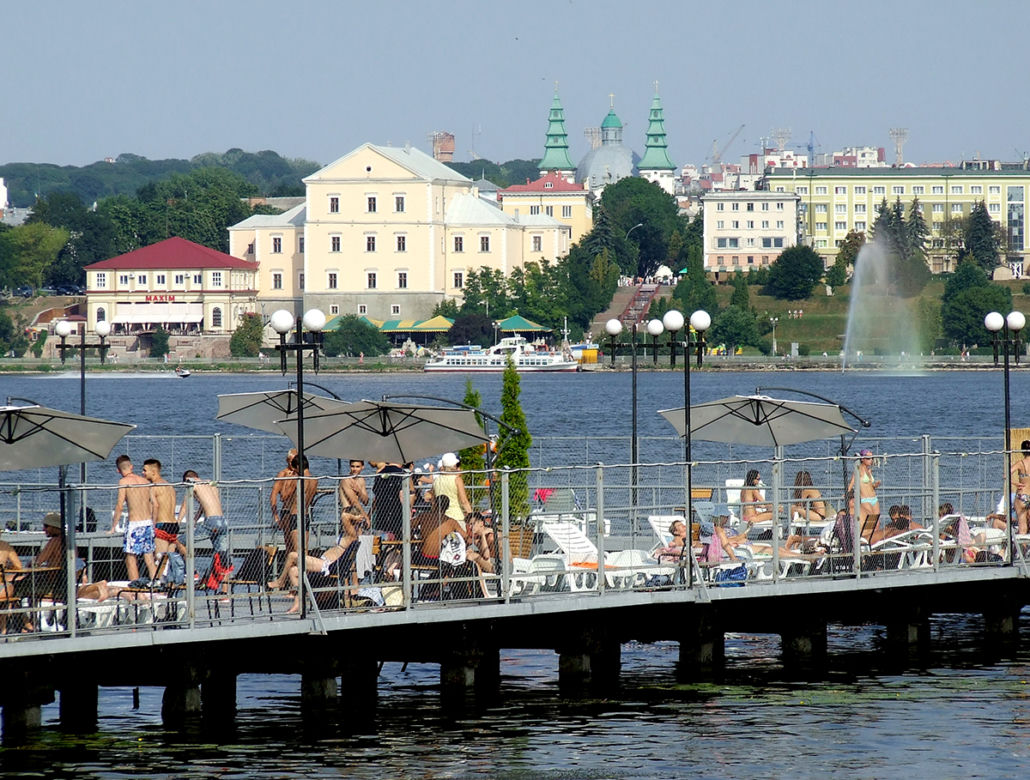 Ukraina