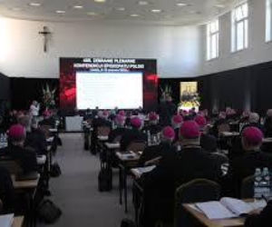 Łomża: dziś drugi dzień 405. Zebrania Plenarnego KEP