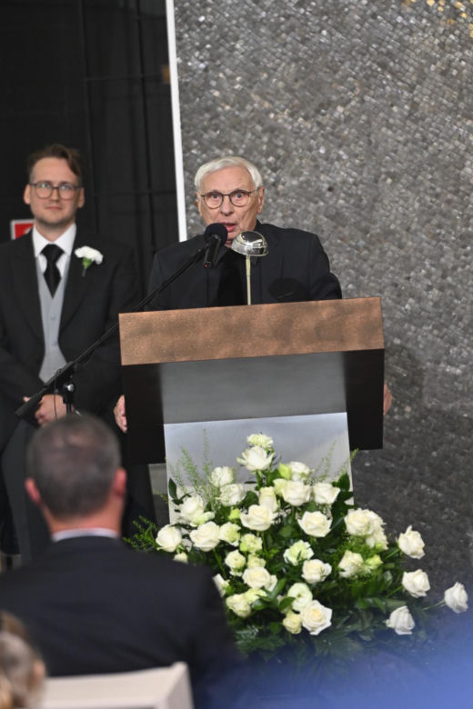 Poruszający gest Karola Nawrockiego na pogrzebie Jana Frycza