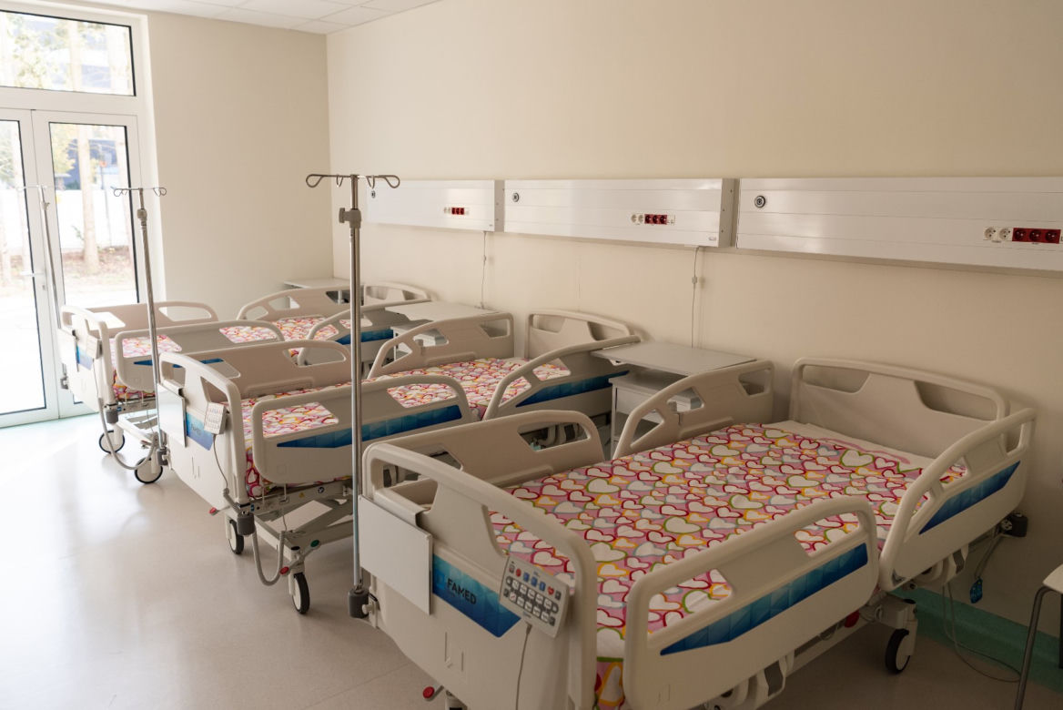 Szpital dziecięcy w Poznaniu ma nowe oddziały. To była inwestycja za ponad 94 mln złotych