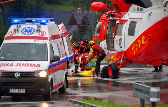 Podczas gwałtownej nawałnicy w Tatrach zginęło 5 osób, a 157 zostało rannych