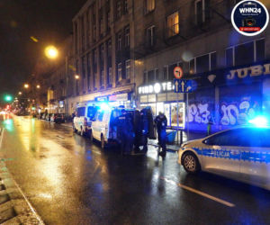 Dantejskie sceny w tramwaju. 28-latek zaatakował Ukraińca nożem