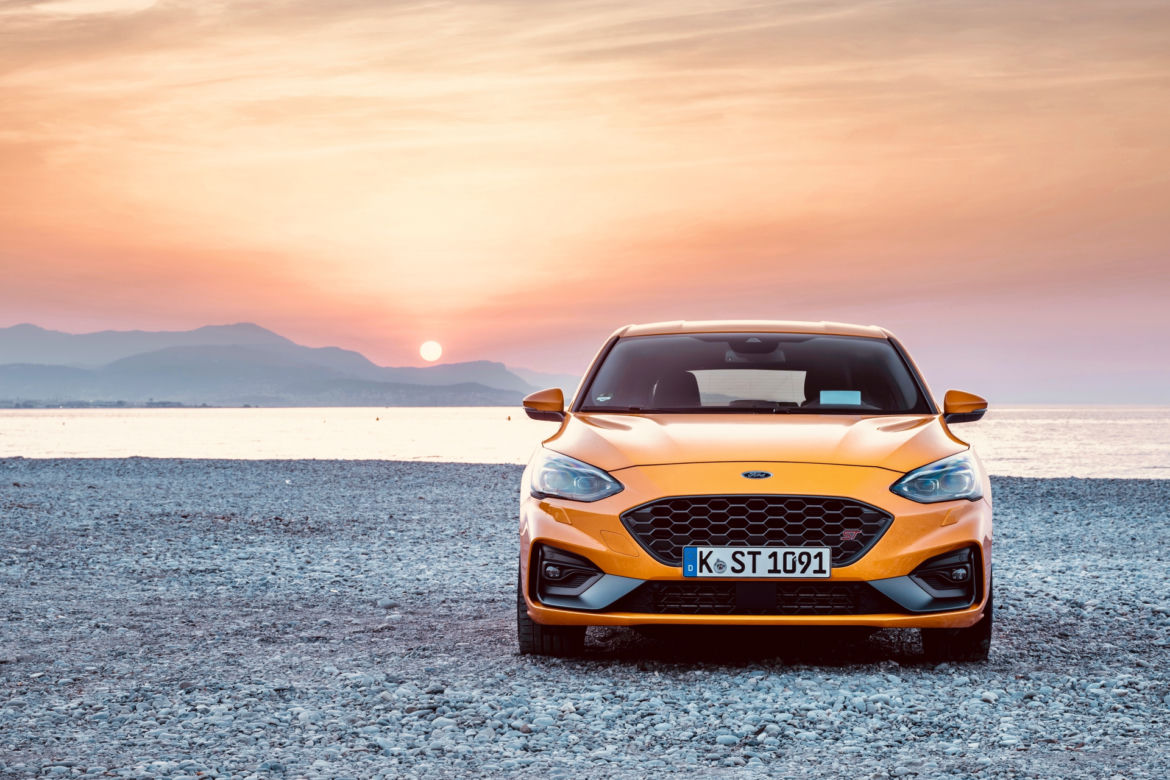 Ford Focus ST 2.3 EcoBoost 280 KM
