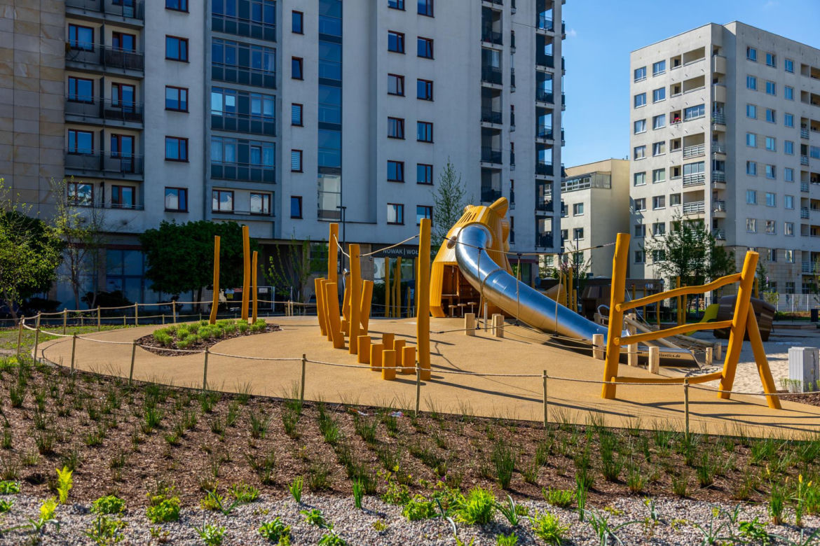 Park nad Południową Obwodnicą Warszawy na Ursynowie