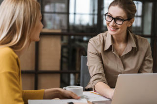 Zmiany w Kodeksie pracy. Obowiązkowe neutralne nazwy stanowisk: ani kierowca, ani kierowczyni
