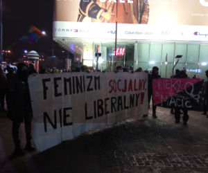 Strajk Kobiet w Warszawie. Takie transparenty mieli ze sobą protestujący (29.01.2021)