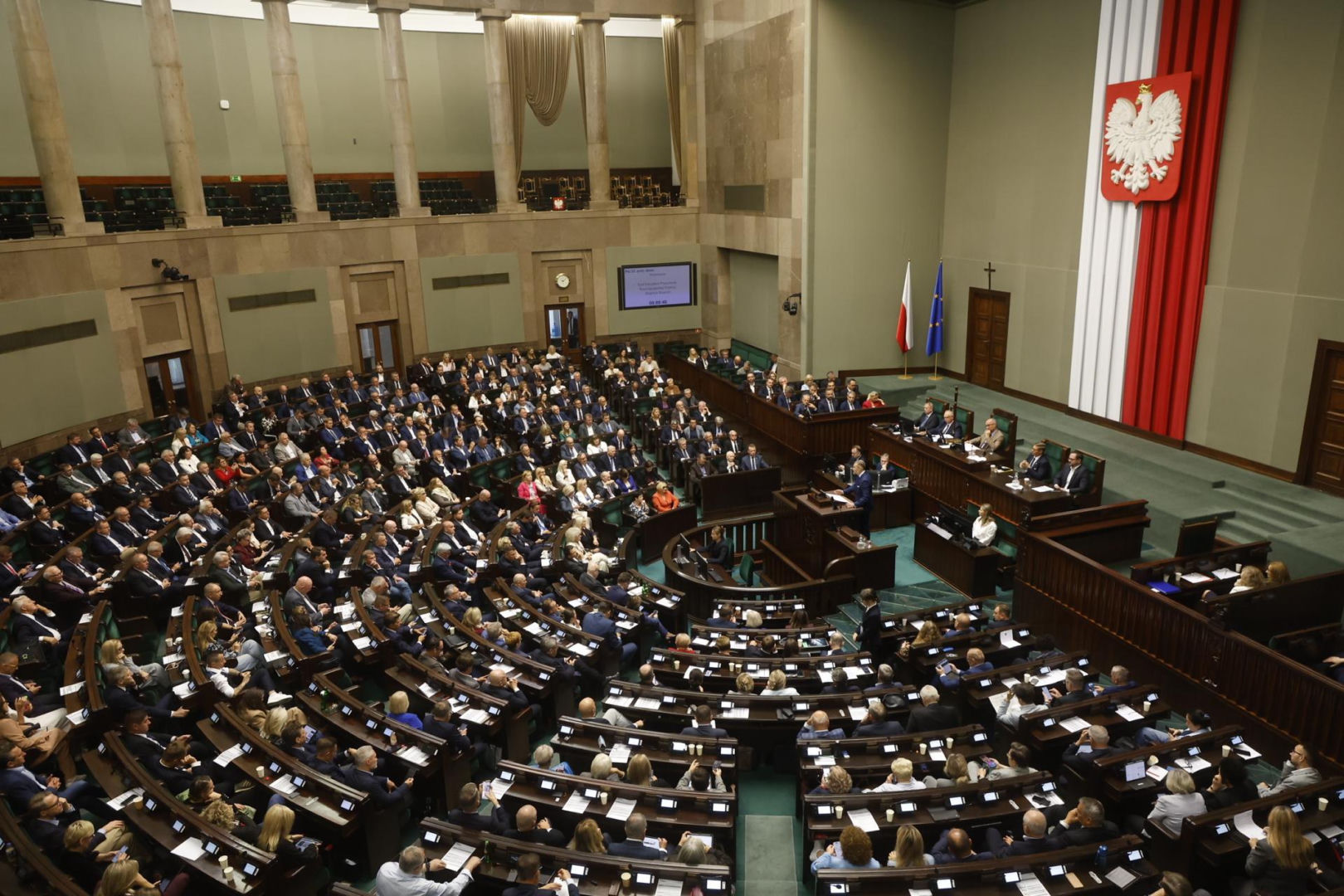 Jak wyglądałby podział mandatów, gdyby wybory odbyły się dziś? Zaskakujący scenariusz