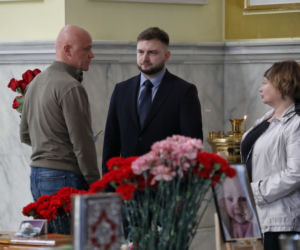 Pogrzeb małej Kiry jej mamy i babci zabitych w Mariupolu