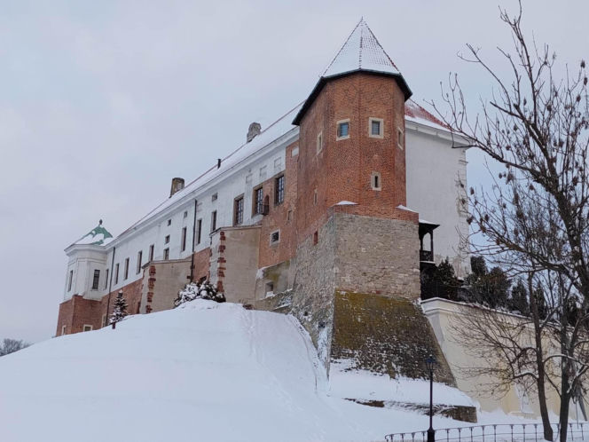 To miasto ma najpiękniejszy rynek w całym woj. świętokrzyskim. Padł wybór!