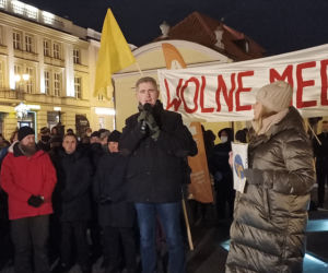 LEX TVN. Demonstracja w Białymstoku w obronie wolnych mediów