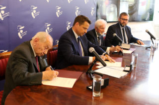 Powstanie Warszawskie. To będzie inna Godzina W! Jak uczcimy ją w tym roku?  Apel powstańców