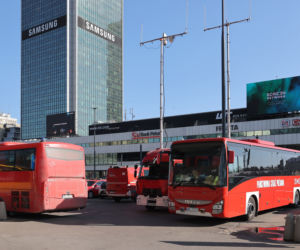 Dworzec Centralny pęka w szwach od ukraińskich uchodźców
