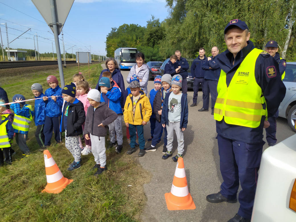 ZOBACZ ZDJĘCIA z akcji "Bezpieczny przejazd" w Koszewnicy, w gminie Kotuń - 15.09.2022