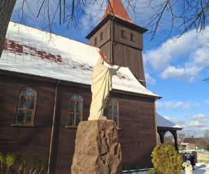 Parszów. Drewniany kościół pw. Zesłania Ducha Świętego