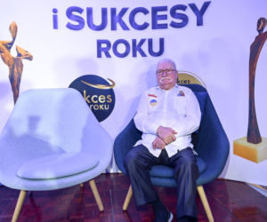 Wałęsa, Doda i Najman z żoną na gali Osobowości i Sukcesy