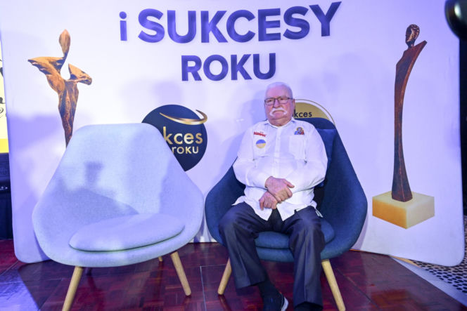 Wałęsa, Doda i Najman z żoną na gali "Osobowości i Sukcesy"