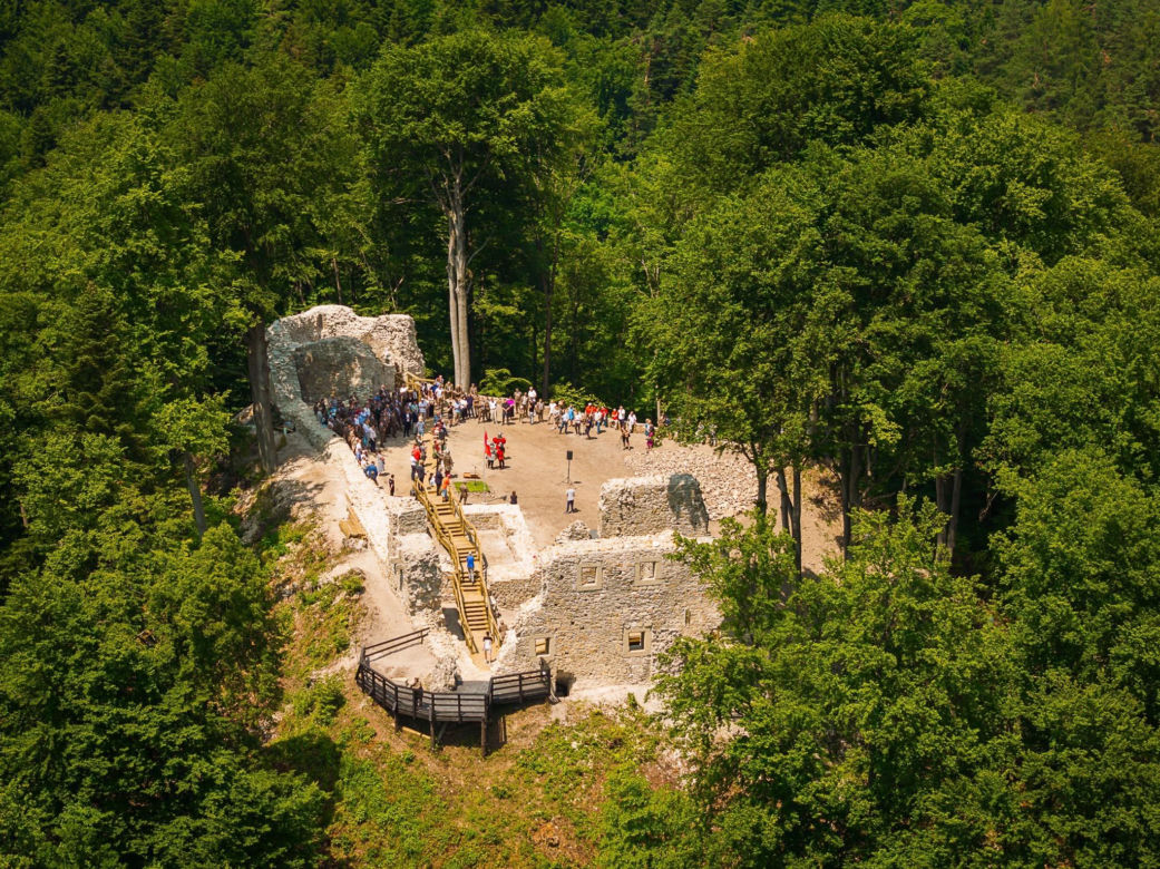 Ruiny zamku sobień
