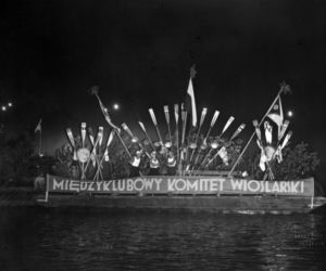 Noc Świętojańska nad Wisłą w Warszawie (1931)