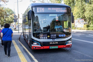 Autobus pełen sportowców na ulicach Radomia! Przejazd jest darmowy 