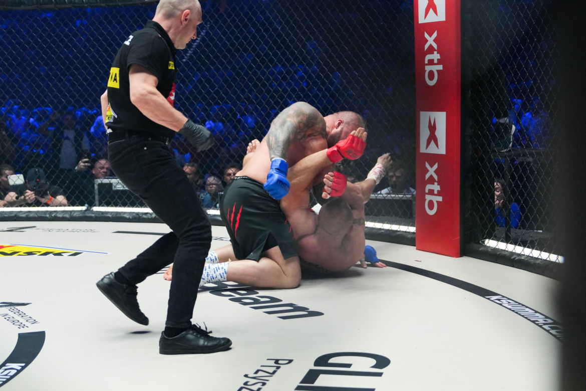 Mariusz Pudzianowski vs Eddie Hall