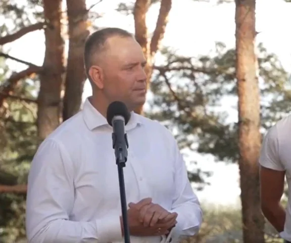 Nawrocki odpowiadał na pytania. Nagle coś się wydarzyło!