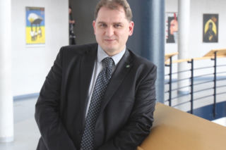 Symbol strajku kobiet i awantura na wykładzie. Profesor UŚ stanął w obronie studentów