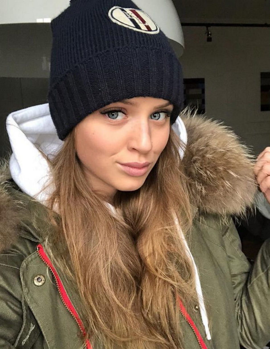 Córka Kingi Rusin i Tomasza Lisa, Pola Lis