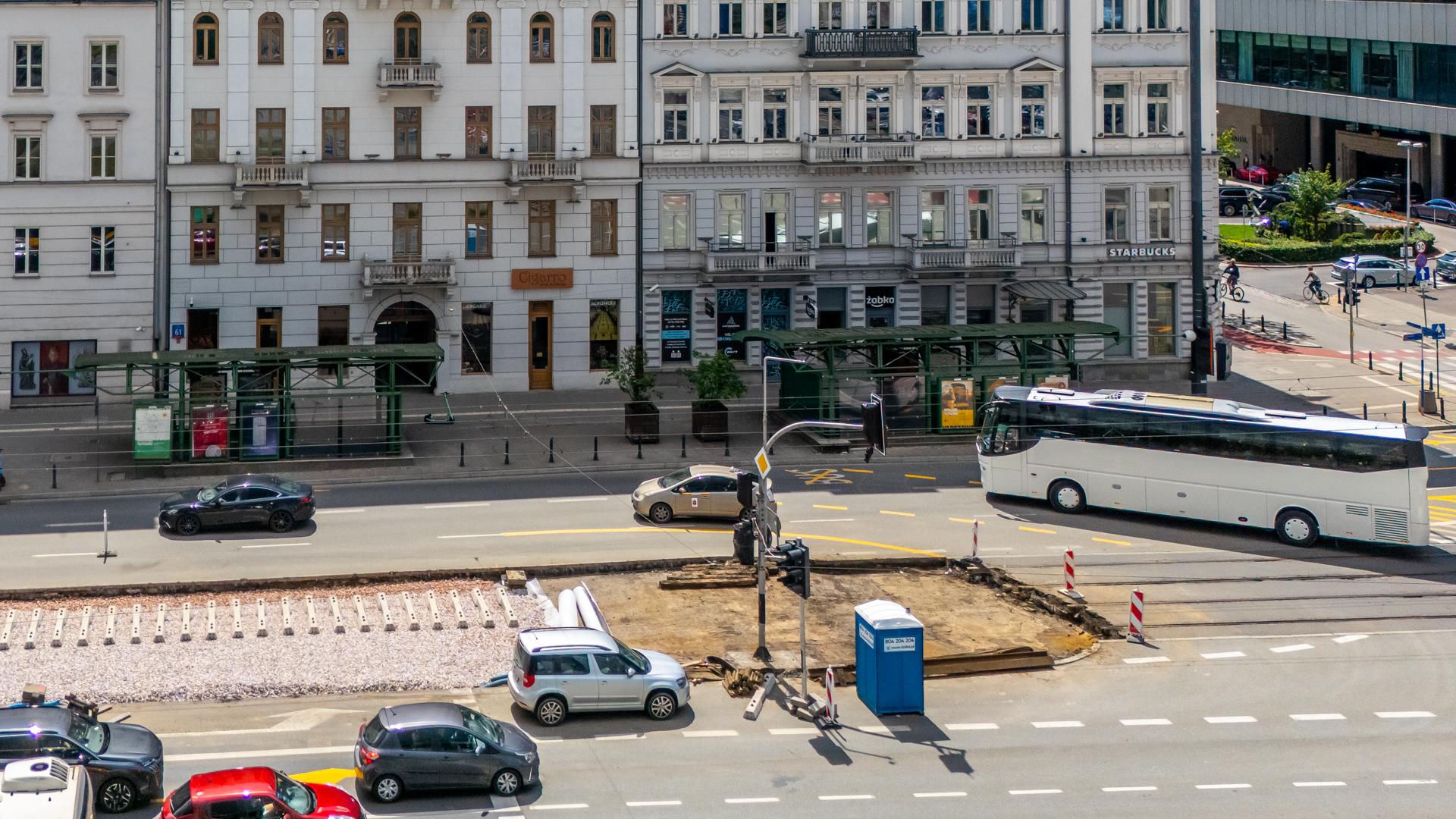 Remont torowiska tramwajowego w Alejach Jerozolimskich w Warszawie