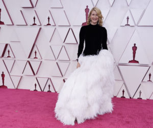  Laura Dern