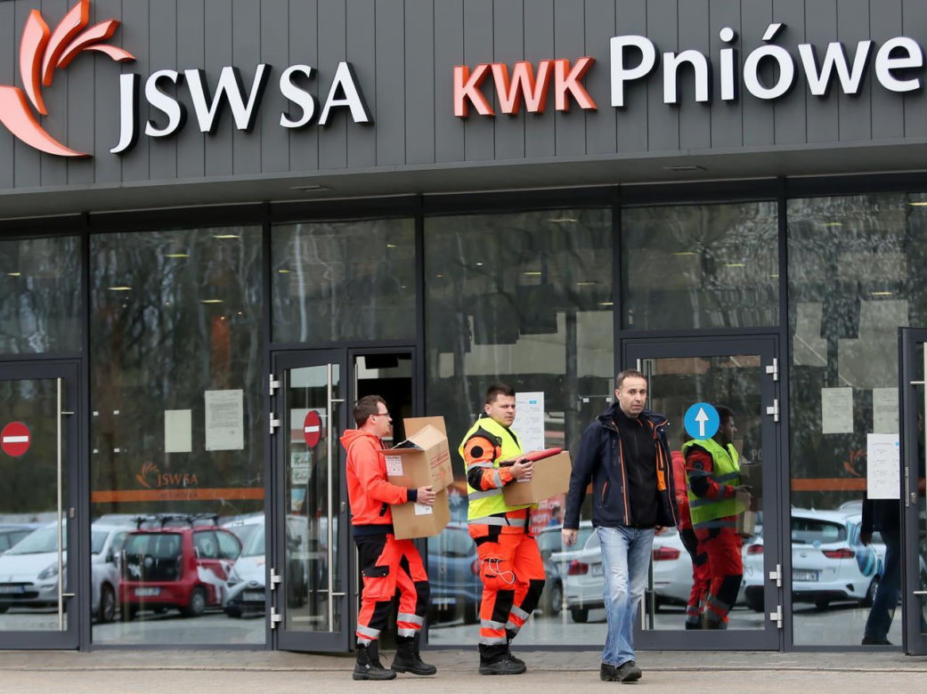 Prokuratura w Gliwicach przedstawiła zarzuty czterem pracownikom kopalni Pniówek ws. ubiegłorocznej tragedii