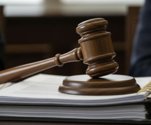 Weto marszałkowskie. Czy Włodzimierz Czarzasty łamie konstytucję, blokując ustawy?