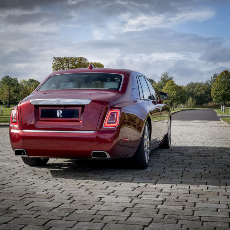 Rolls Royce Red Phantom 