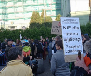 Warszawa: Trwa protest w obronie uchodźców