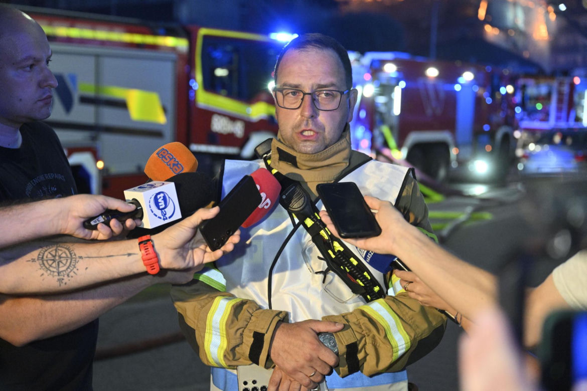 Pożar bloku w Ząbkach. Przerażające zdjęcia z miejsca tragedii