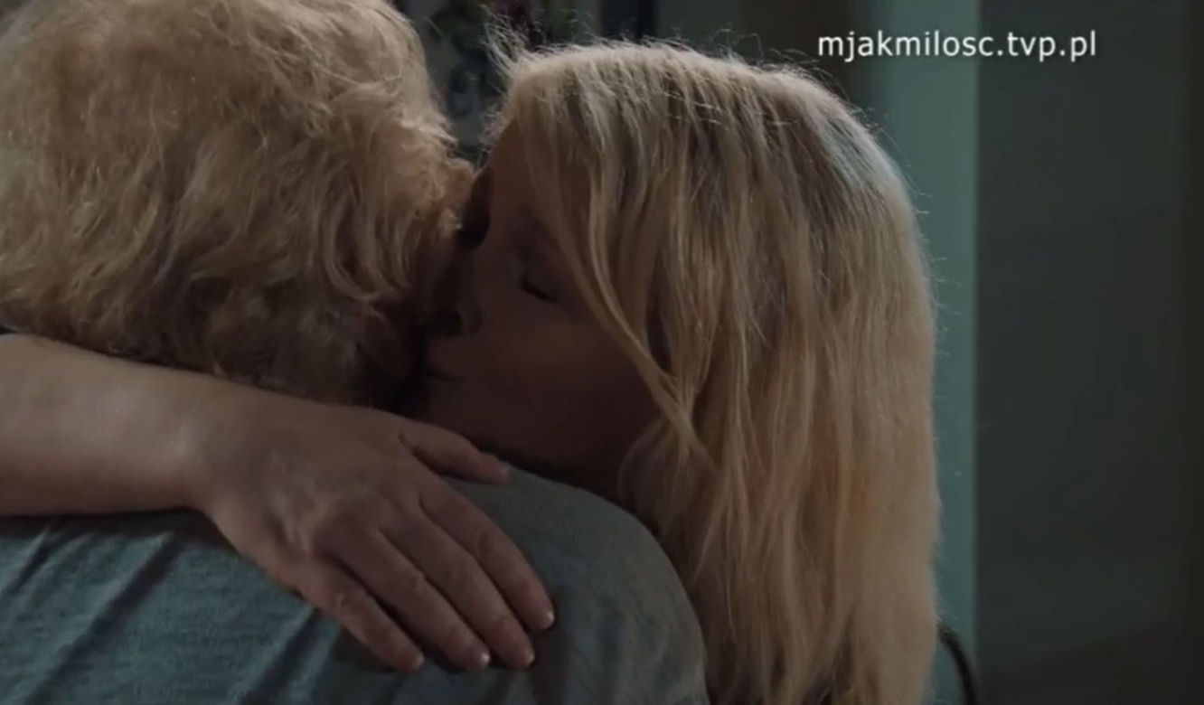 M jak miłość. Barbara (Teresa Lipowska), Marta (Dominika Ostałowska)