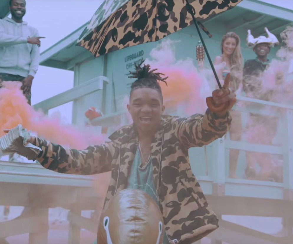 Rae Sremmurd - By Chance: nowy teledysk z ostrą imprezą na plaży