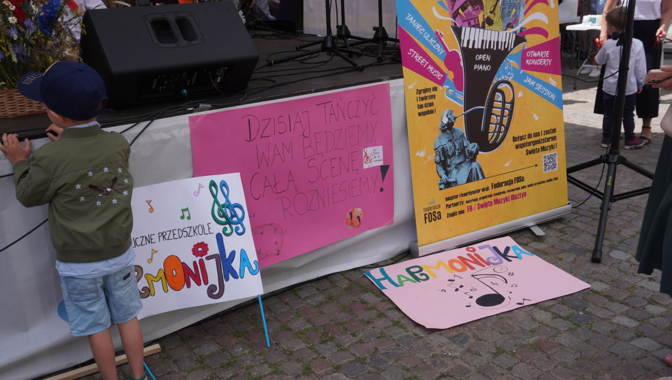 Dni Muzyki 2024  w Olsztynie. Stare Miasto opanowali miłośnicy tańca i śpiewu. Zobacz zdjęcia!
