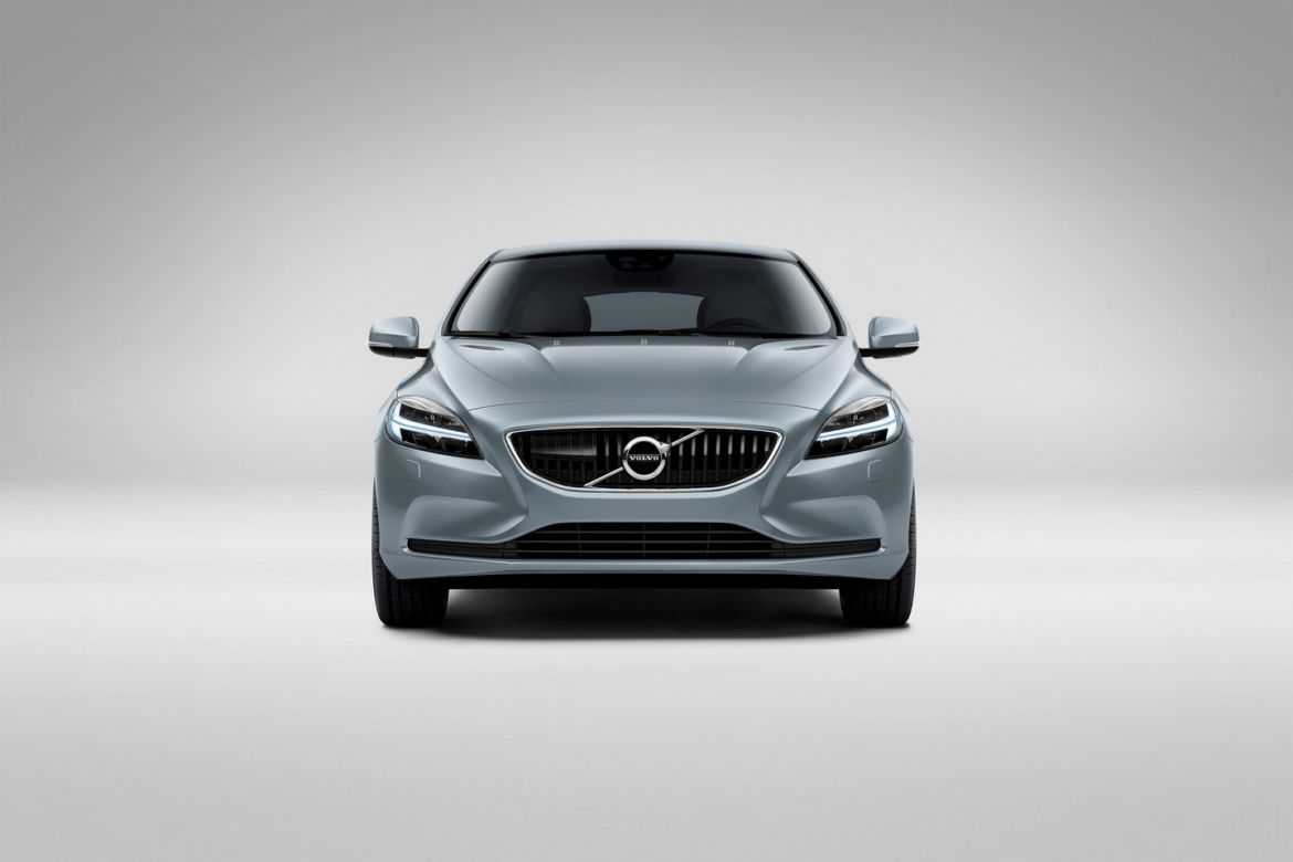 Volvo V40 lifting 2017