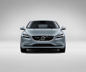 Volvo V40 lifting 2017